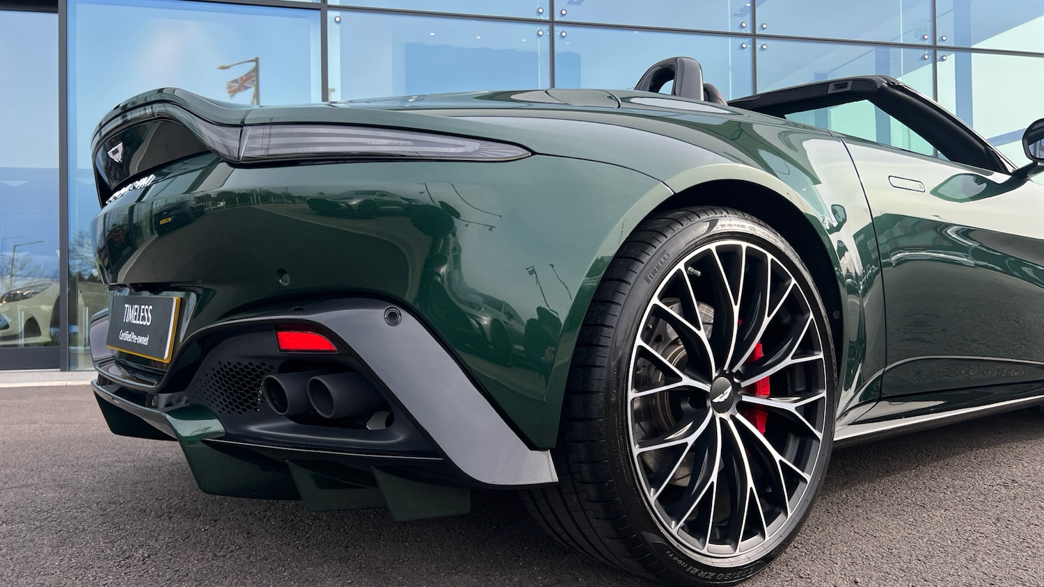 Used Aston Martin Vantage 2023 for sale - 78084277: Photo 16