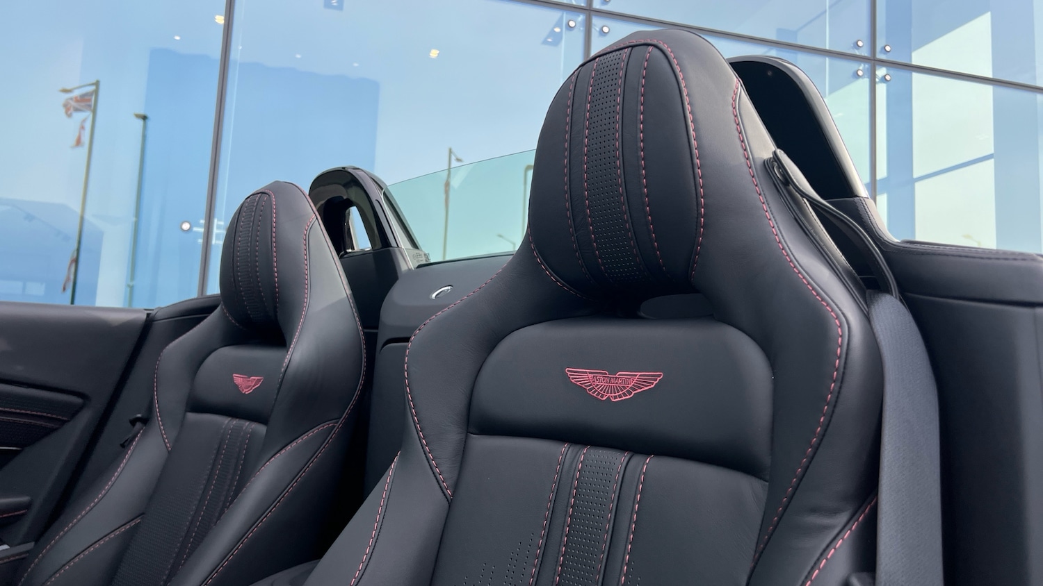 Used Aston Martin Vantage 2023 for sale - 78084277: Photo 24