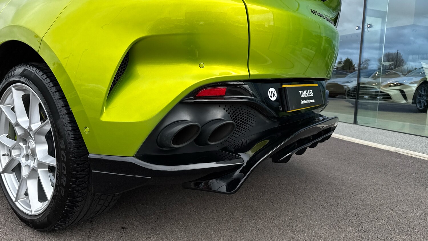 Used Aston Martin DBX 2023 for sale - 78070252: Photo 19