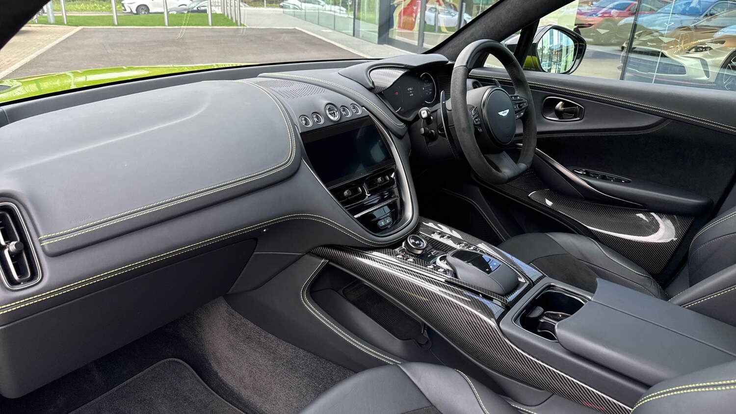 Used Aston Martin DBX 2023 for sale - 78070252: Photo 20