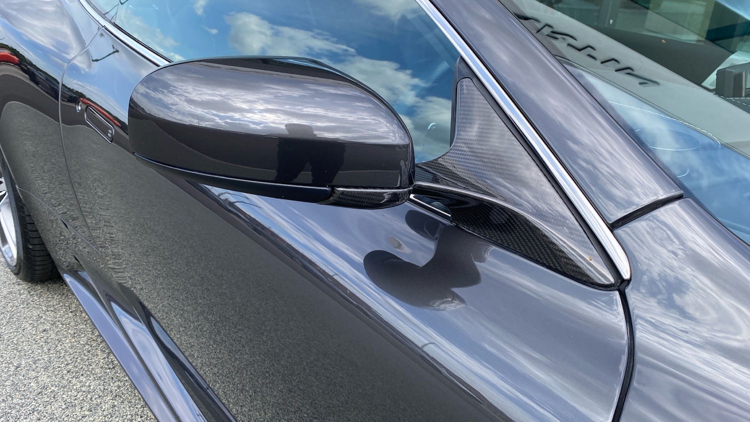 Used Aston Martin DBS for sale - 77329011: Photo 22