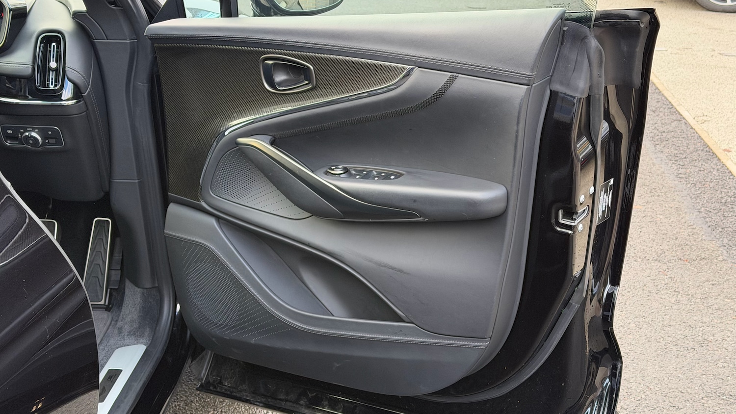 Used Aston Martin DBX 2024 for sale - 78182500: Photo 19