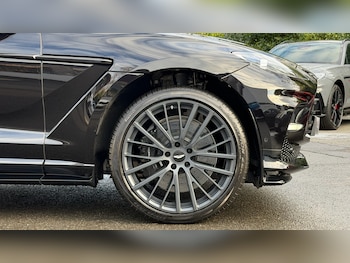 Used Aston Martin DBX 2024 for sale - 78182500: Photo