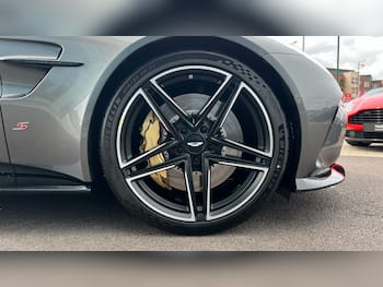 Used Aston Martin Vantage 2026 for sale - 79739924: Photo