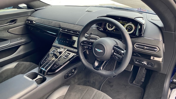 Used Aston Martin Vantage 2024 for sale - 74859386: Photo 3