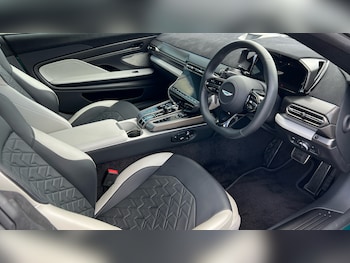 Used Aston Martin Vanquish 2025 for sale - 79335366: Photo