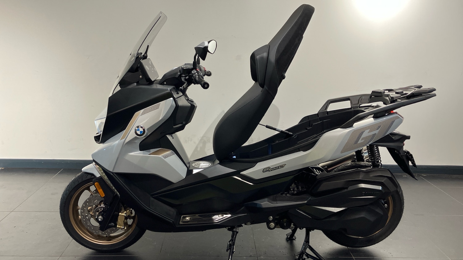 BMW C400