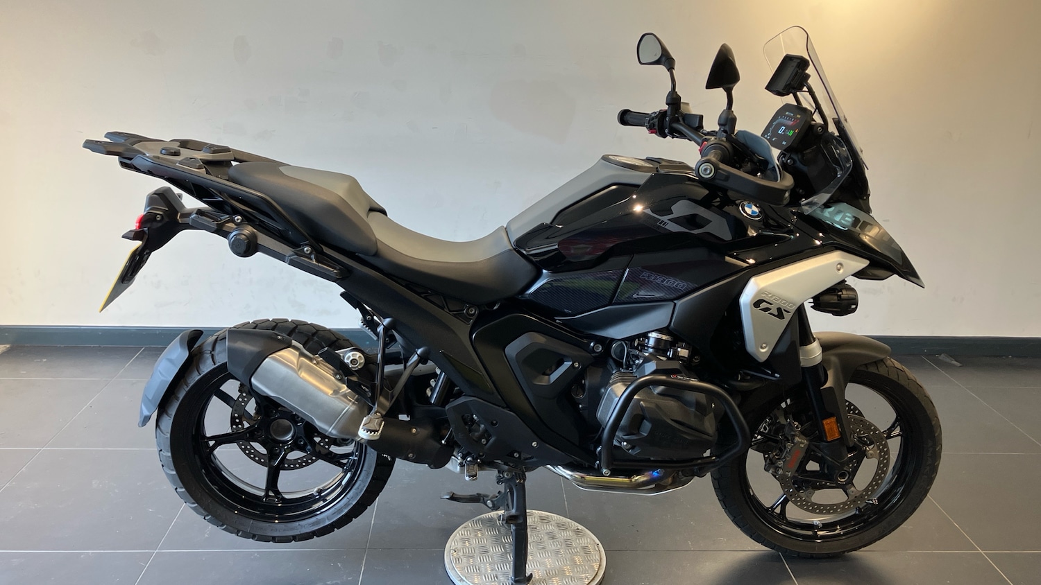 Used BMW R1300 2024 for sale - 78885229: Photo 2