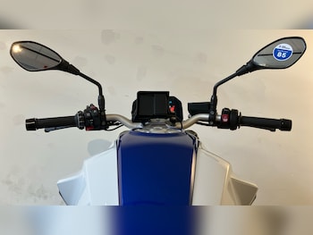 Used BMW F900 2023 for sale - bike-78885235: Photo