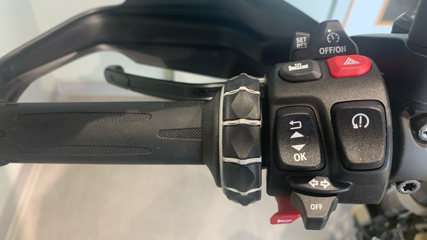 2025 BMW R12 BMW R12 GS (25MY) DUEL Petrol Manual - Picture 14 of 24