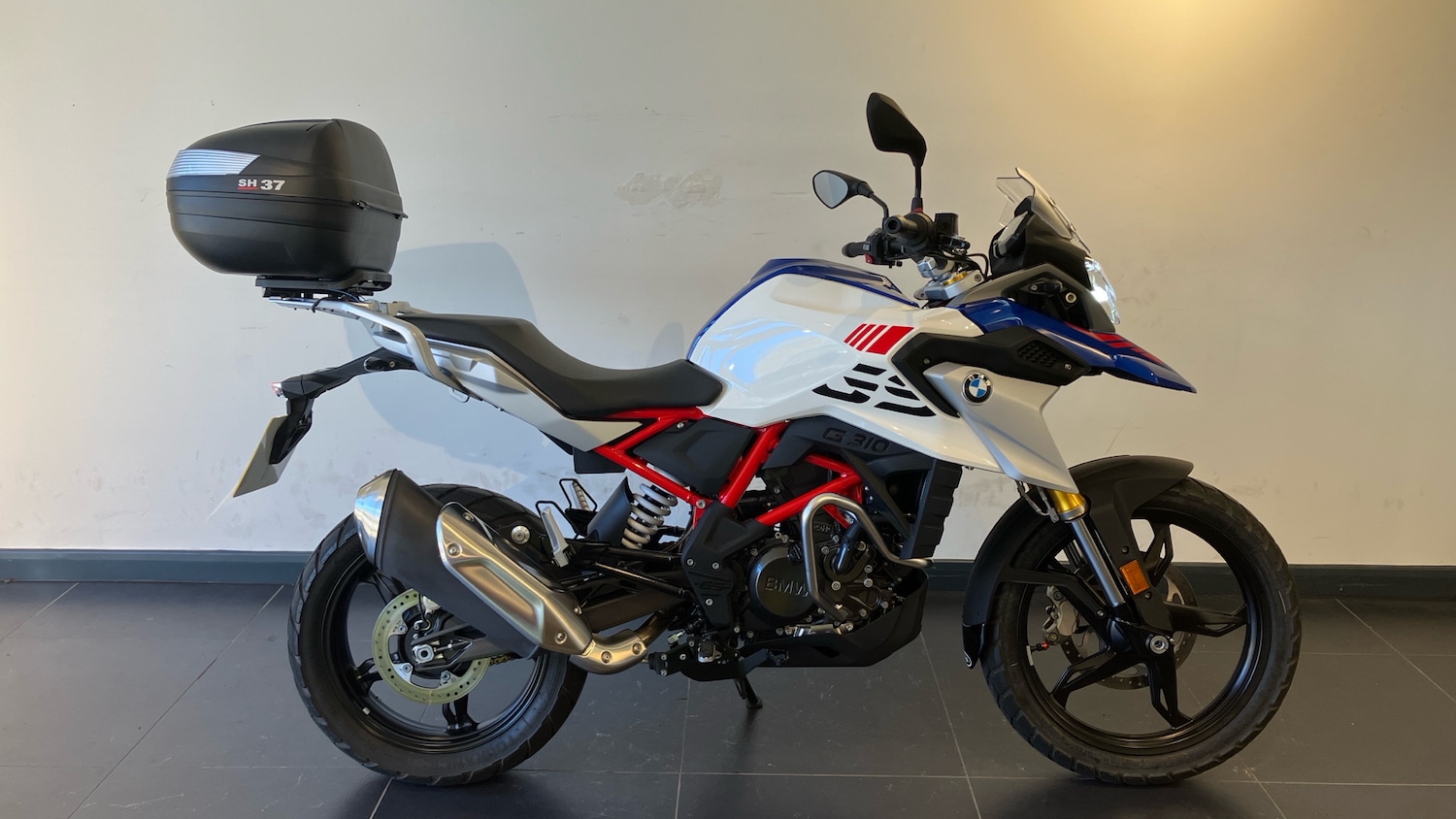 Used BMW G310 2024 for sale - 78449015: Photo 2