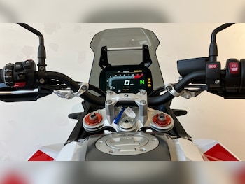 Used BMW F900 2024 for sale - bike-78680476: Photo