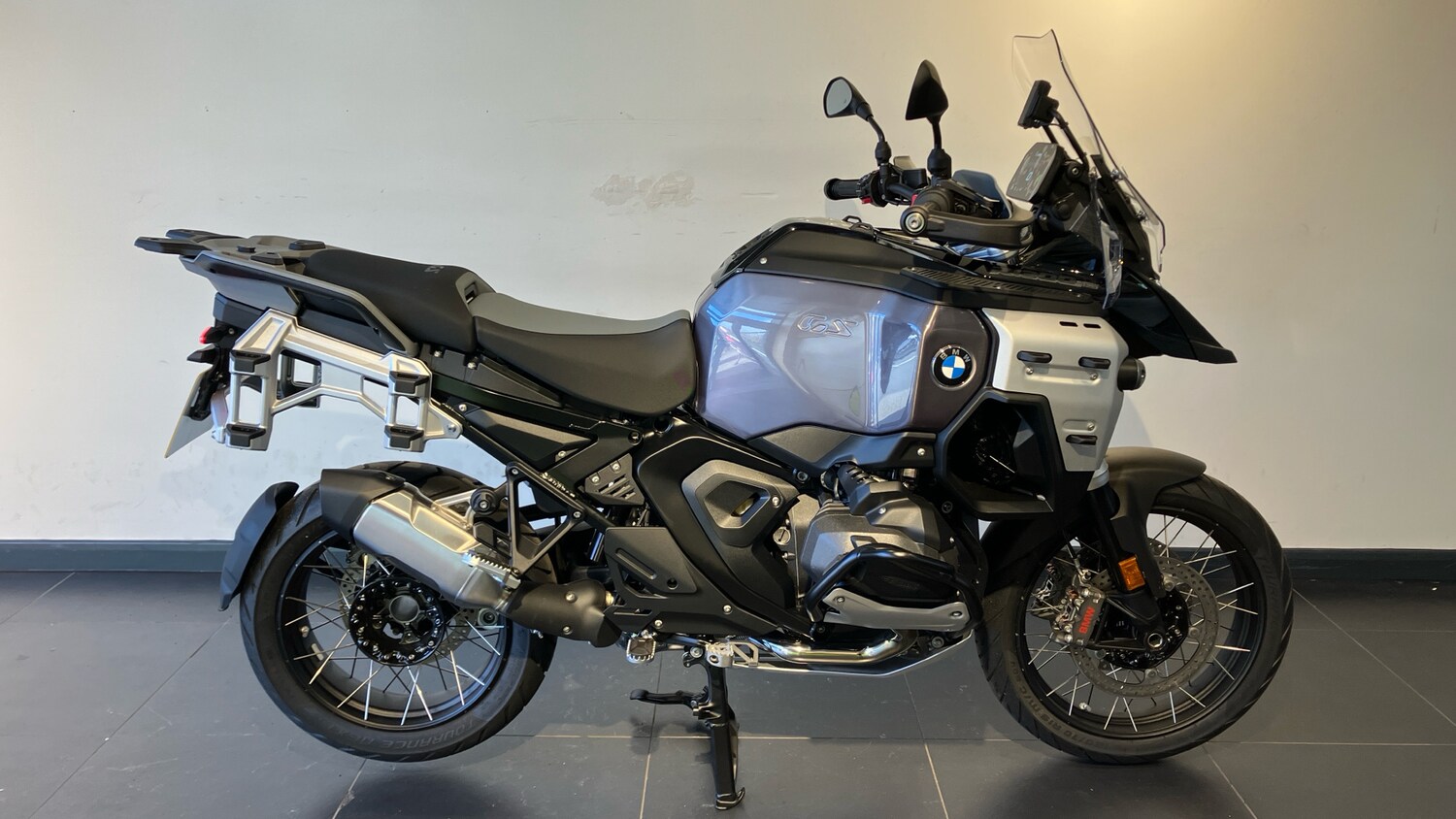 BMW R1300