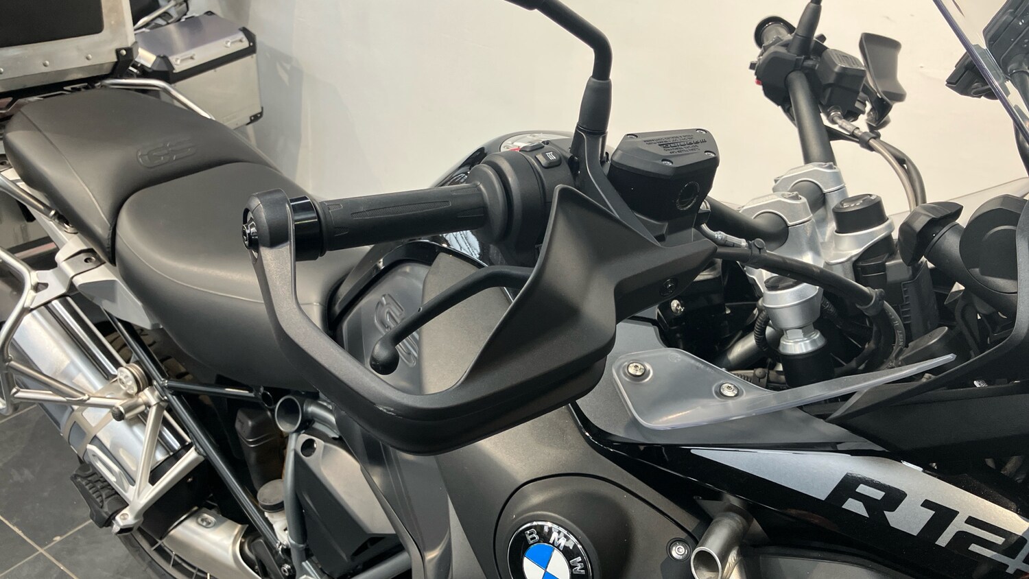 BMW R1250