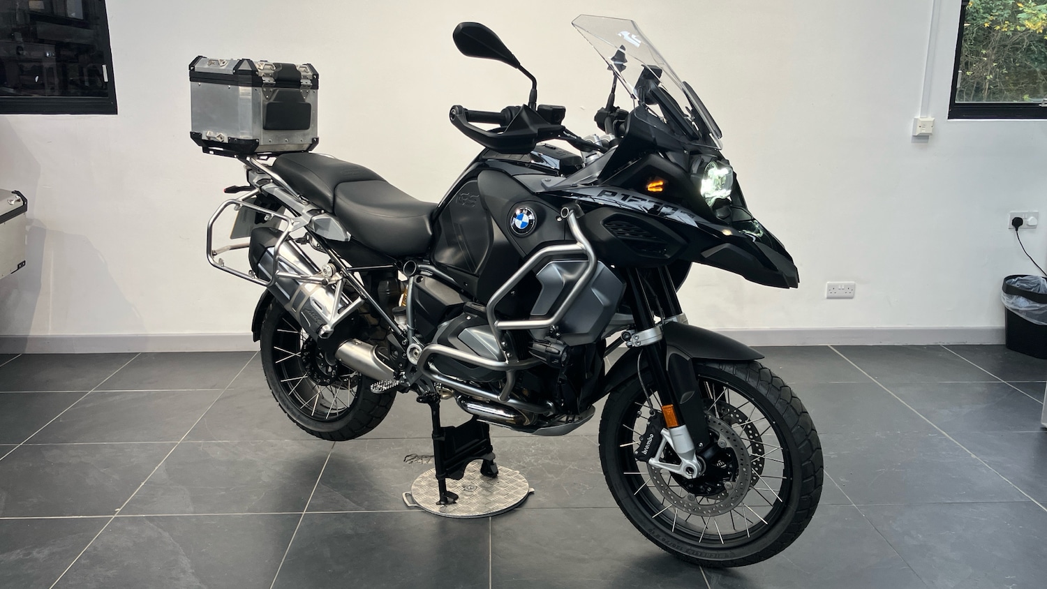 BMW R1250