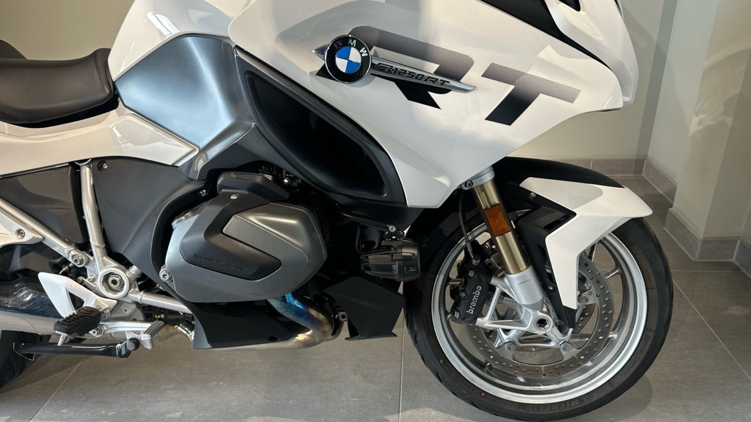 2024 BMW R1250 BMW R1250 RT LE TOURER Petrol Manual - Picture 6 of 10