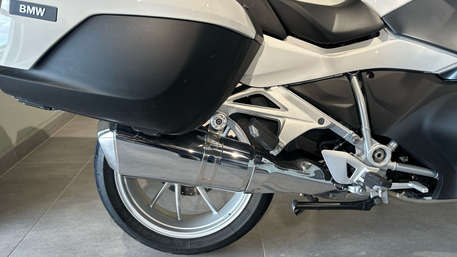 2024 BMW R1250 BMW R1250 RT LE TOURER Petrol Manual - Picture 8 of 10