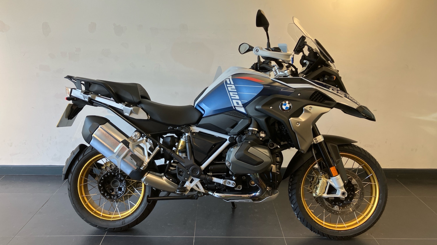 Used BMW R1250 2023 for sale - 78792083: Photo 2