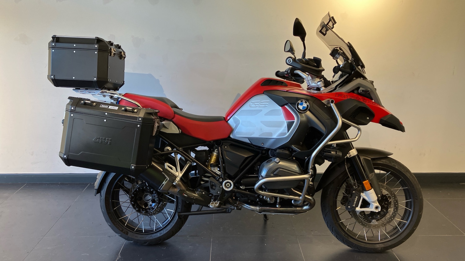 Used BMW R1200 2017 for sale - 78792068: Photo 2