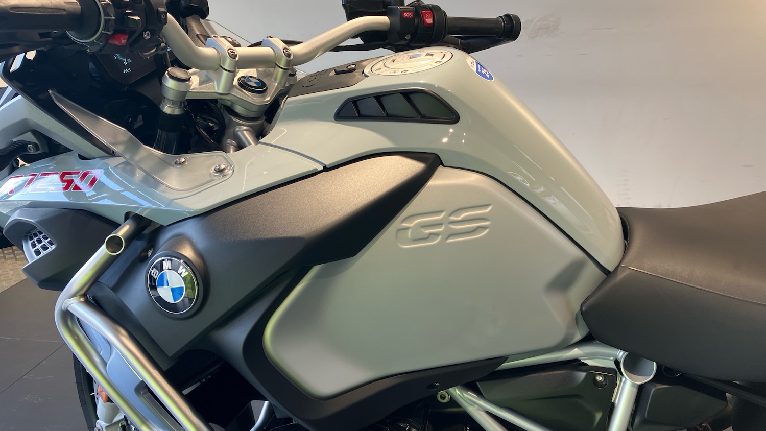 BMW R1250