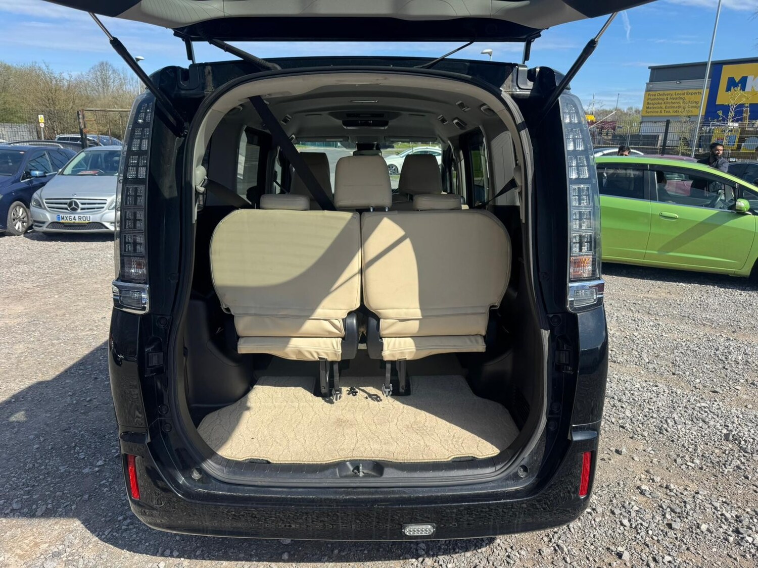 Used Toyota Voxy for sale - 78154805: Photo 16