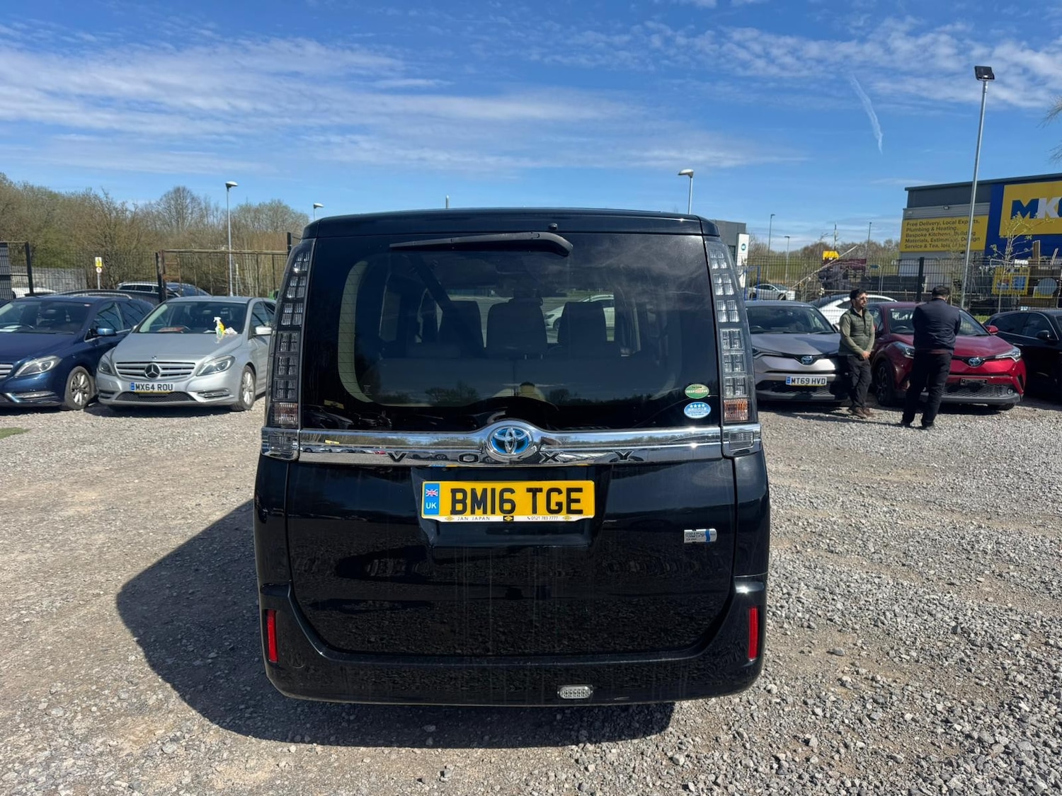 Used Toyota Voxy for sale - 78154805: Photo 4