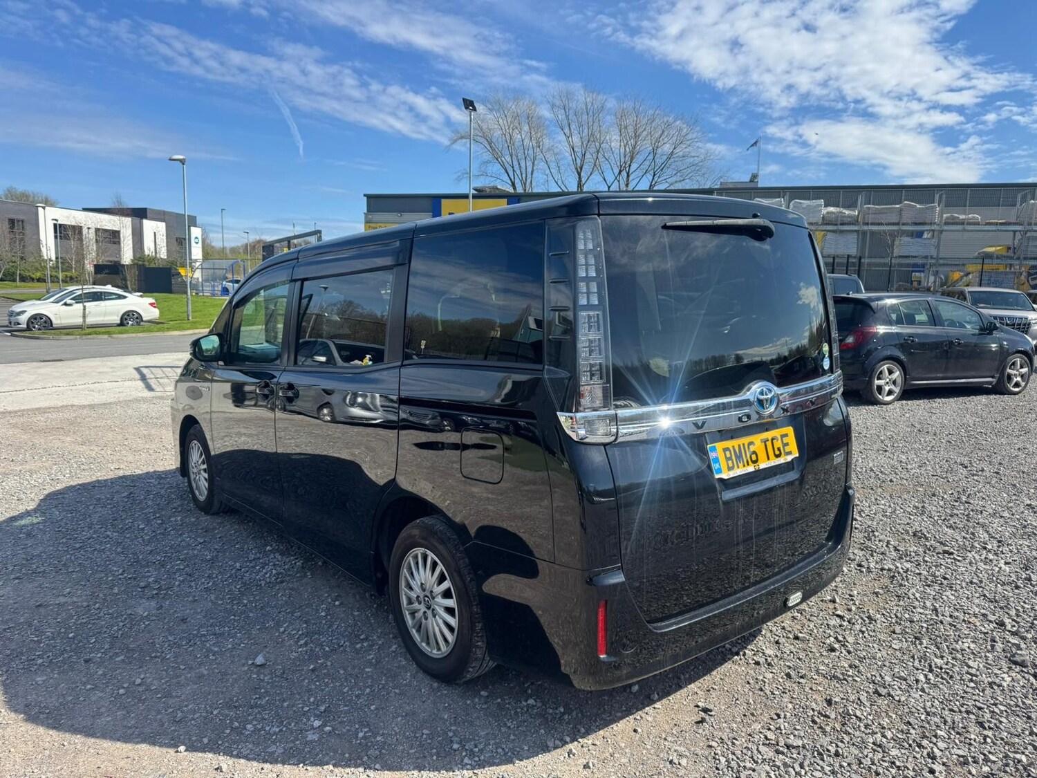 Used Toyota Voxy for sale - 78154805: Photo 6