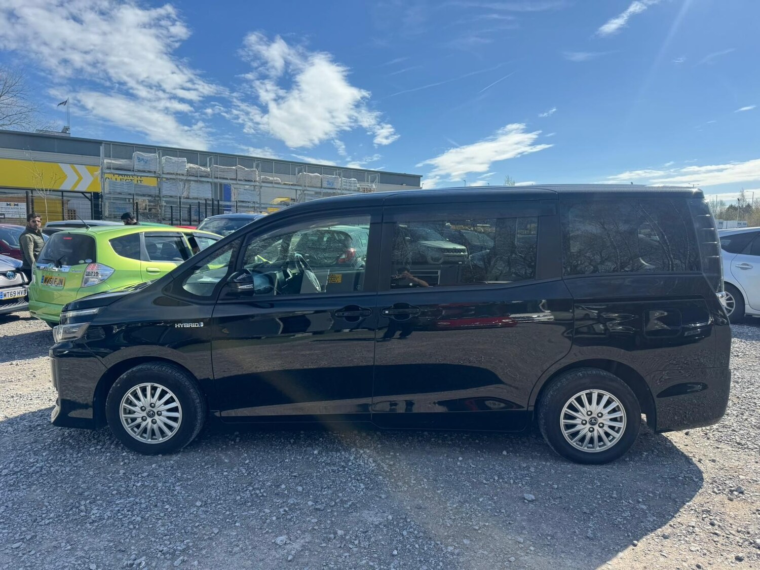 Used Toyota Voxy for sale - 78154805: Photo 7