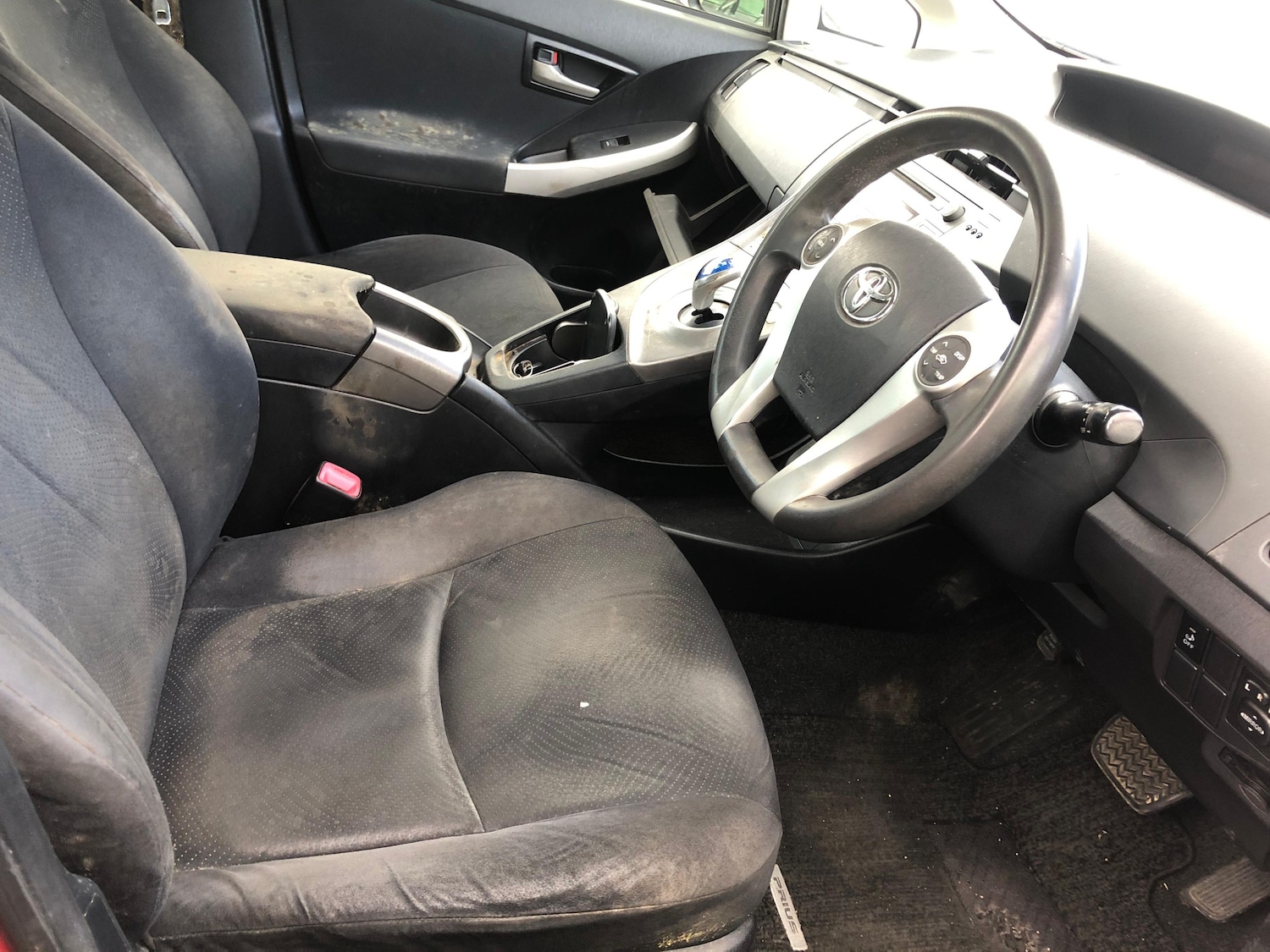 Used Toyota Prius 2025 for sale - 76299778: Photo 12