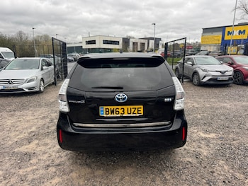 Used Toyota Prius+ 2013 for sale - 78039448: Photo