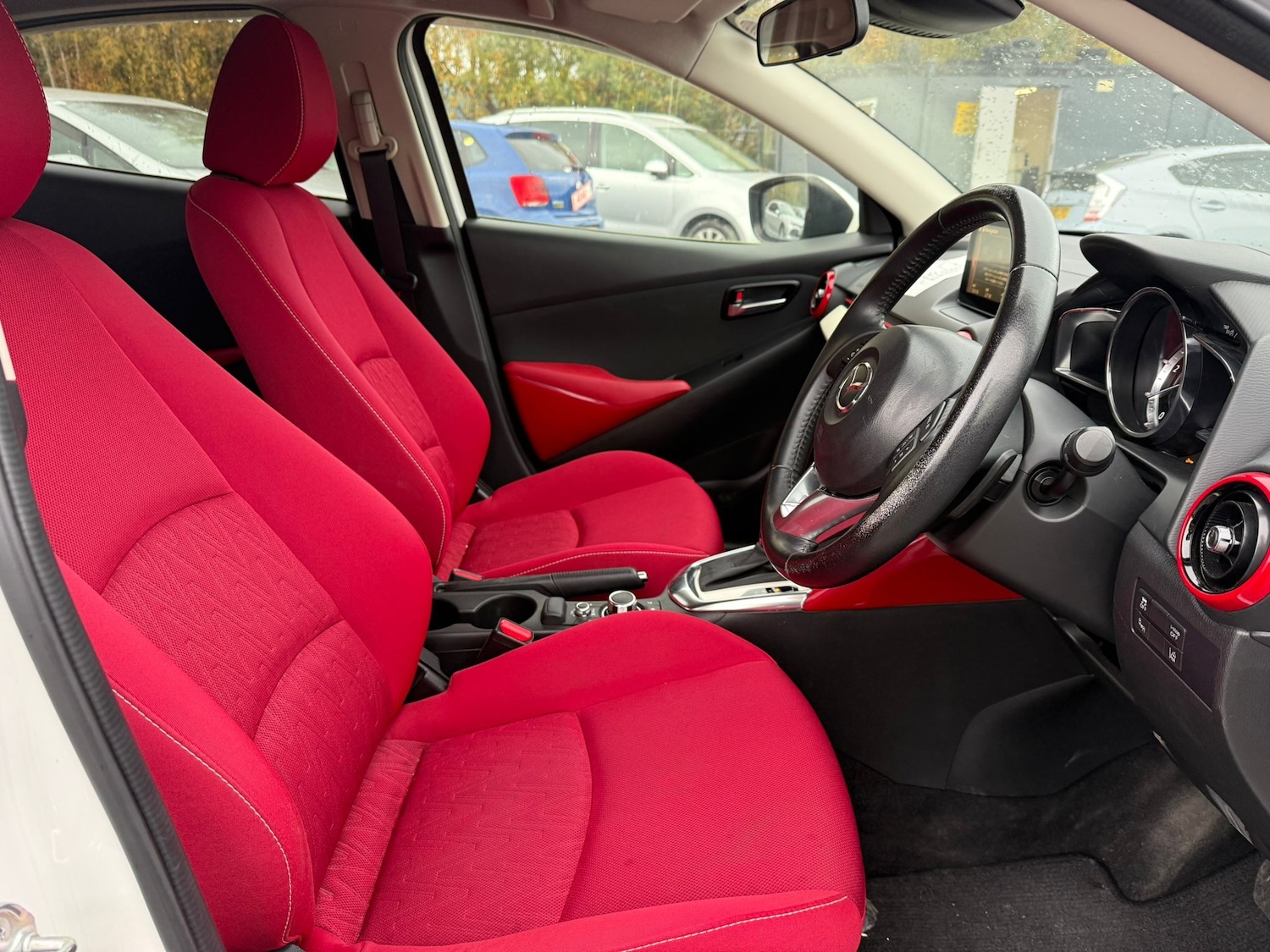 Used Mazda Demio for sale - 76526918: Photo 12