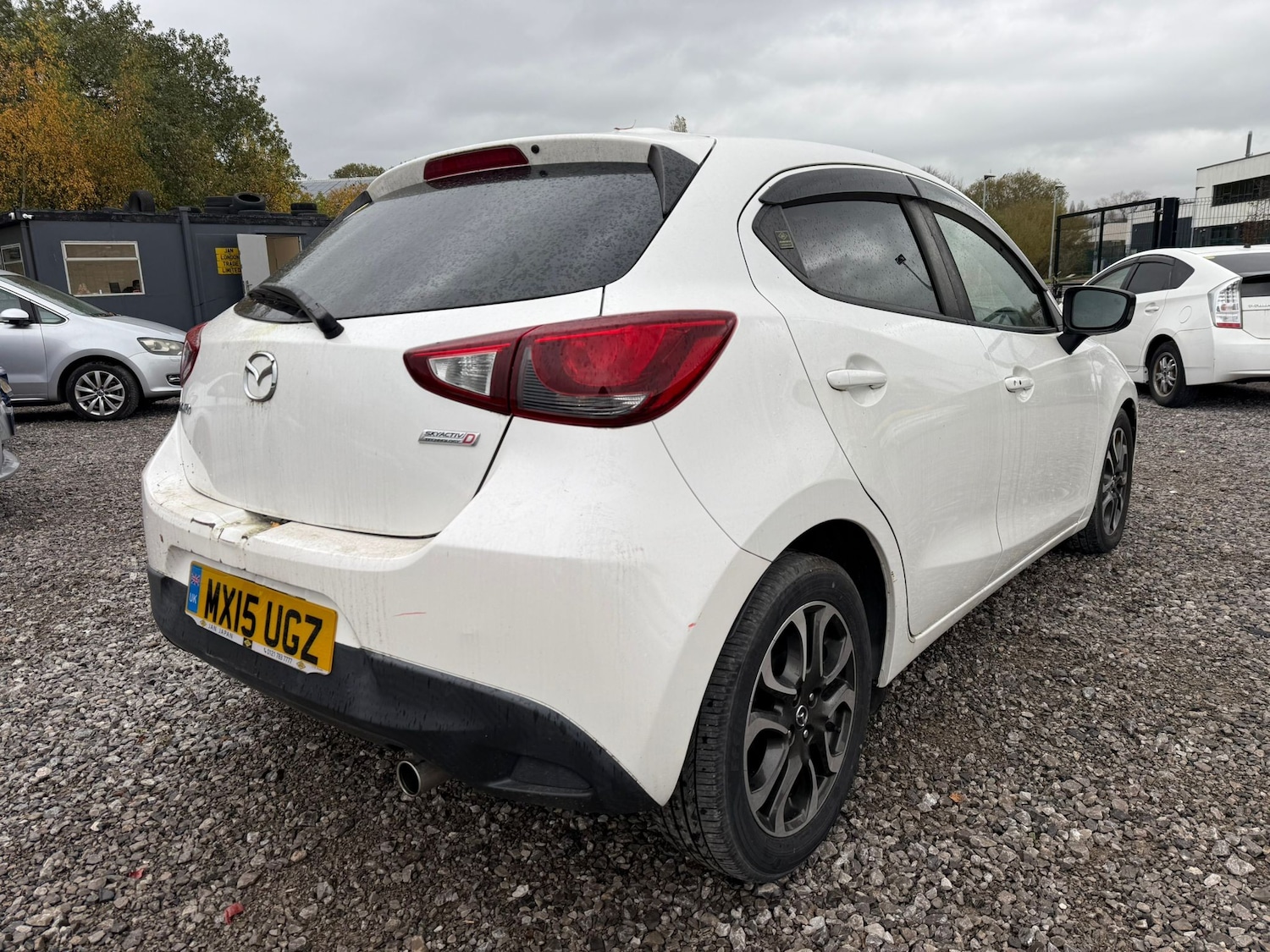 Used Mazda Demio for sale - 76526918: Photo 4