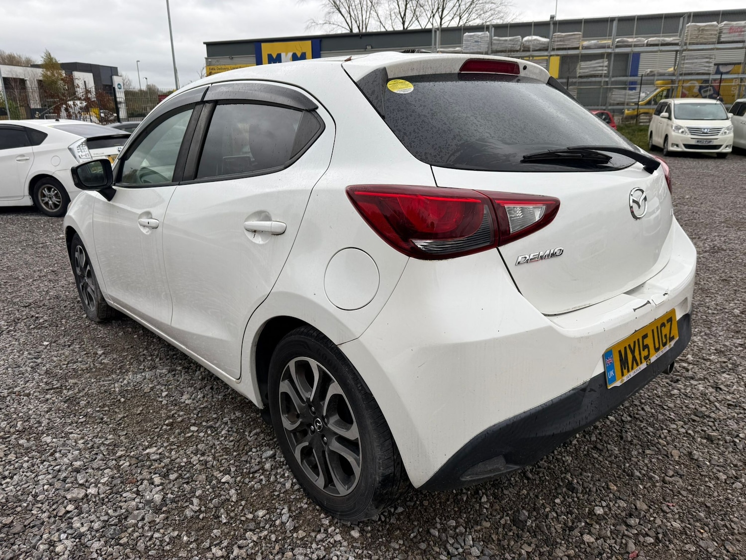 Used Mazda Demio for sale - 76526918: Photo 7