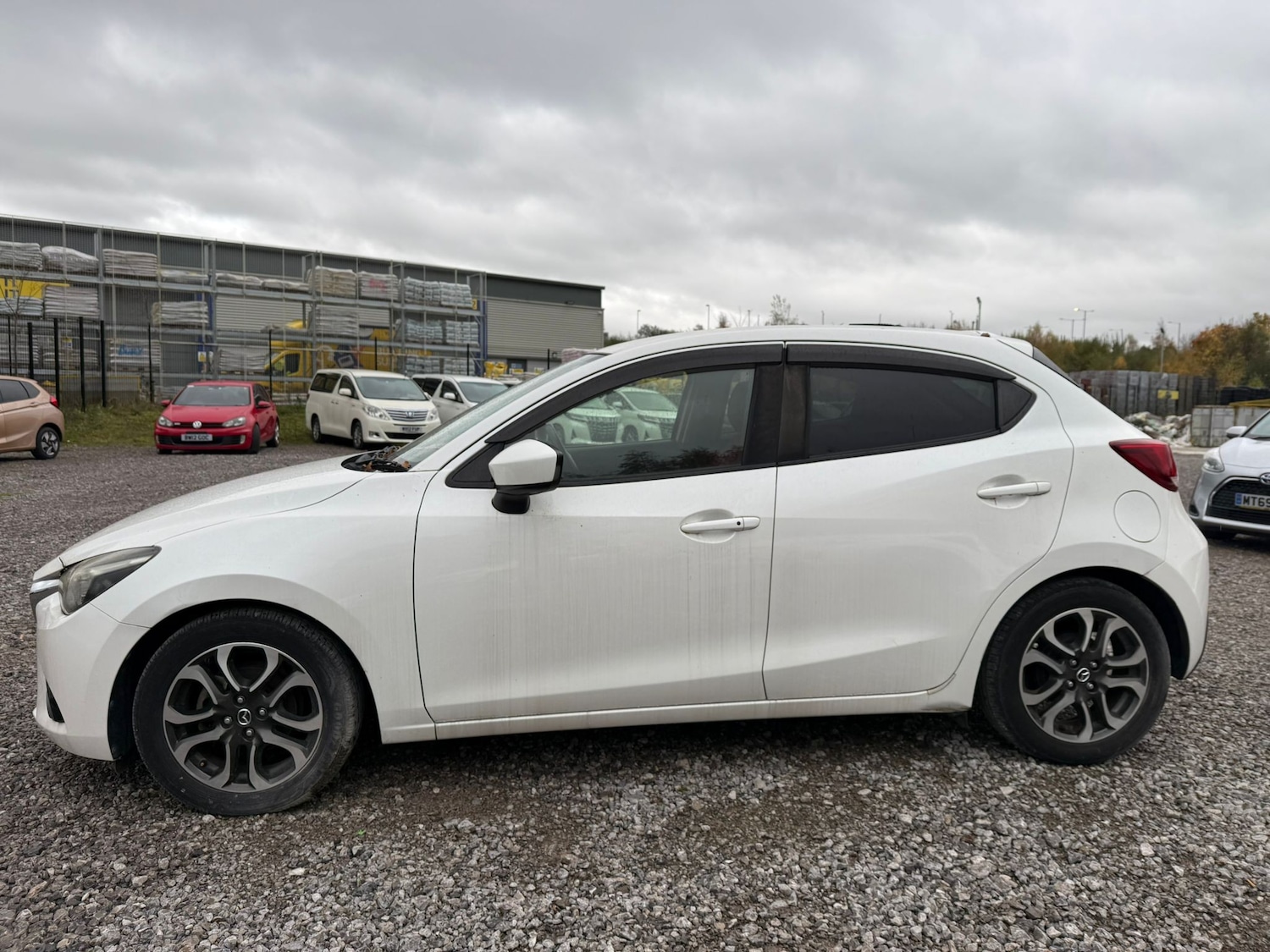 Used Mazda Demio for sale - 76526918: Photo 8