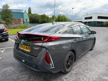 Used Toyota Prius 2018 for sale - 79039964: Photo