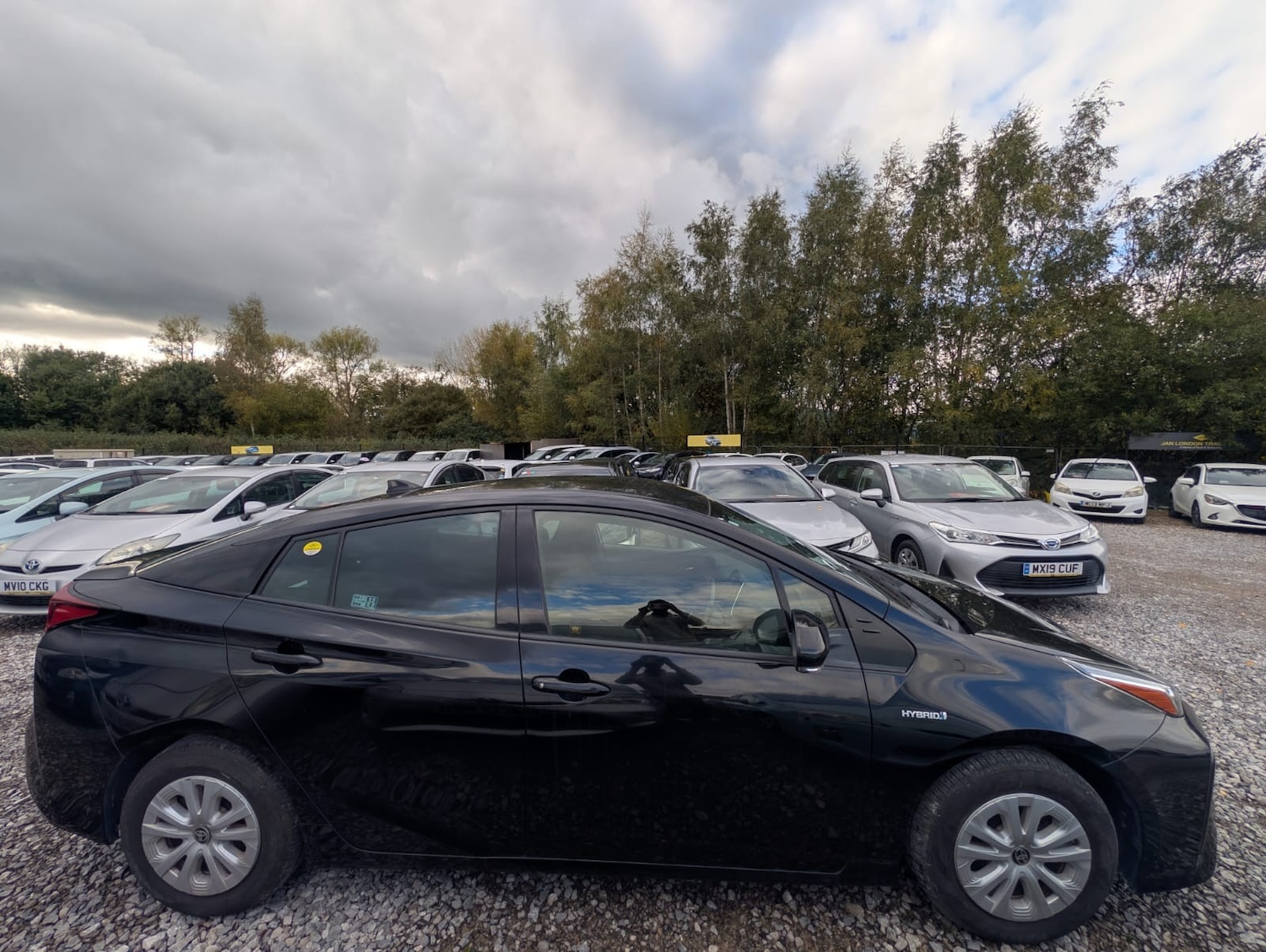 Used Toyota Prius 2025 for sale - 77187622: Photo 2