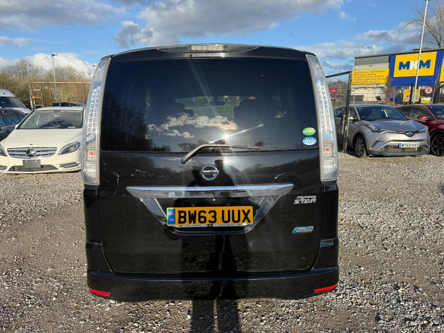 Used Nissan Serena for sale - 77708588: Photo 4