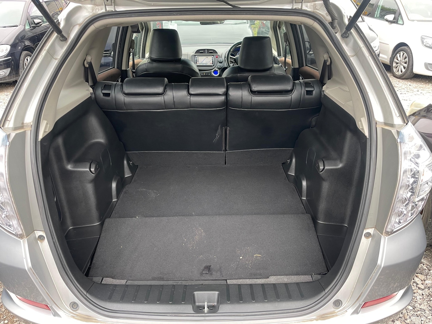 Vehicle 28