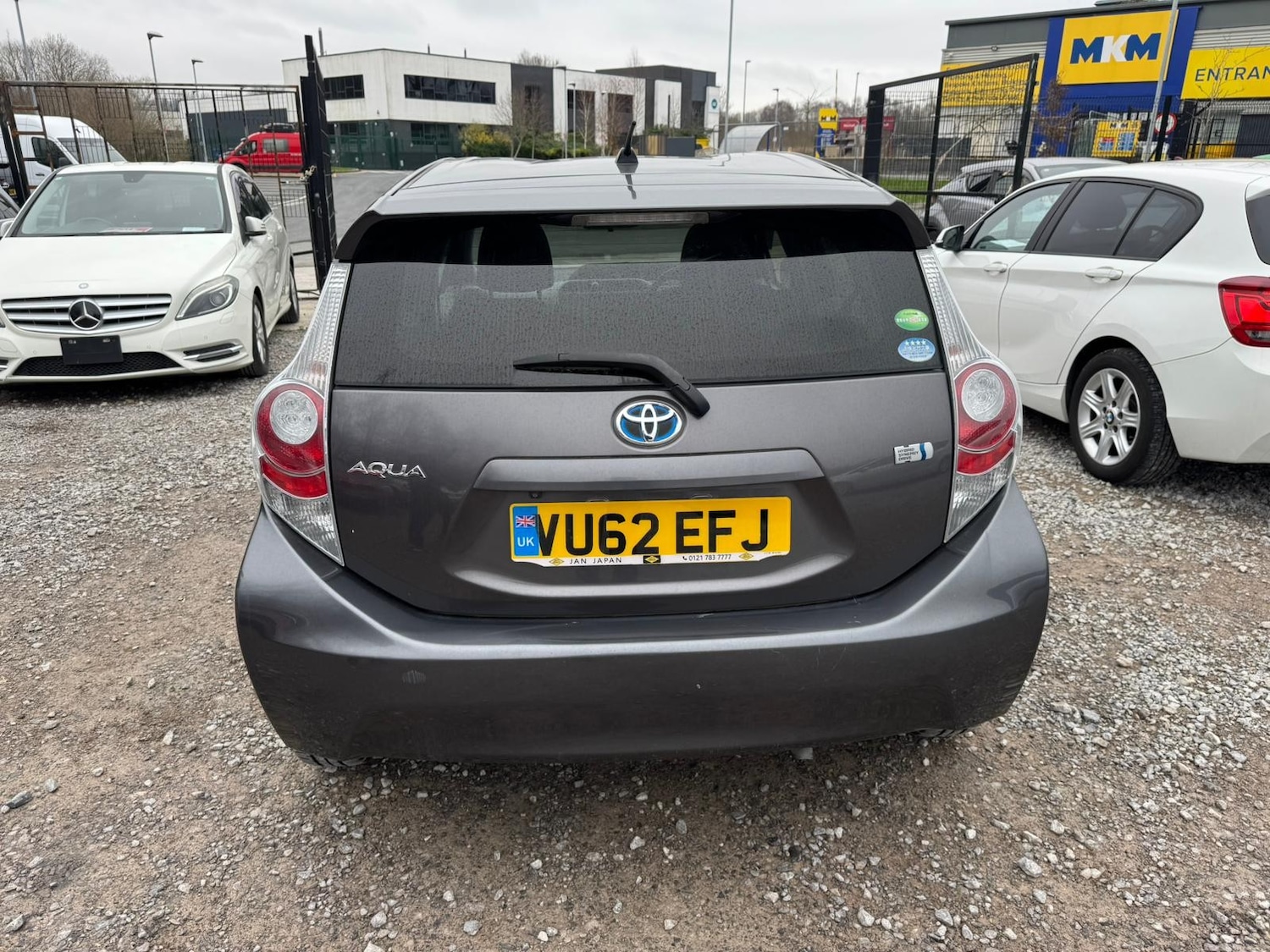 Used Toyota Aqua for sale - 77820070: Photo 4