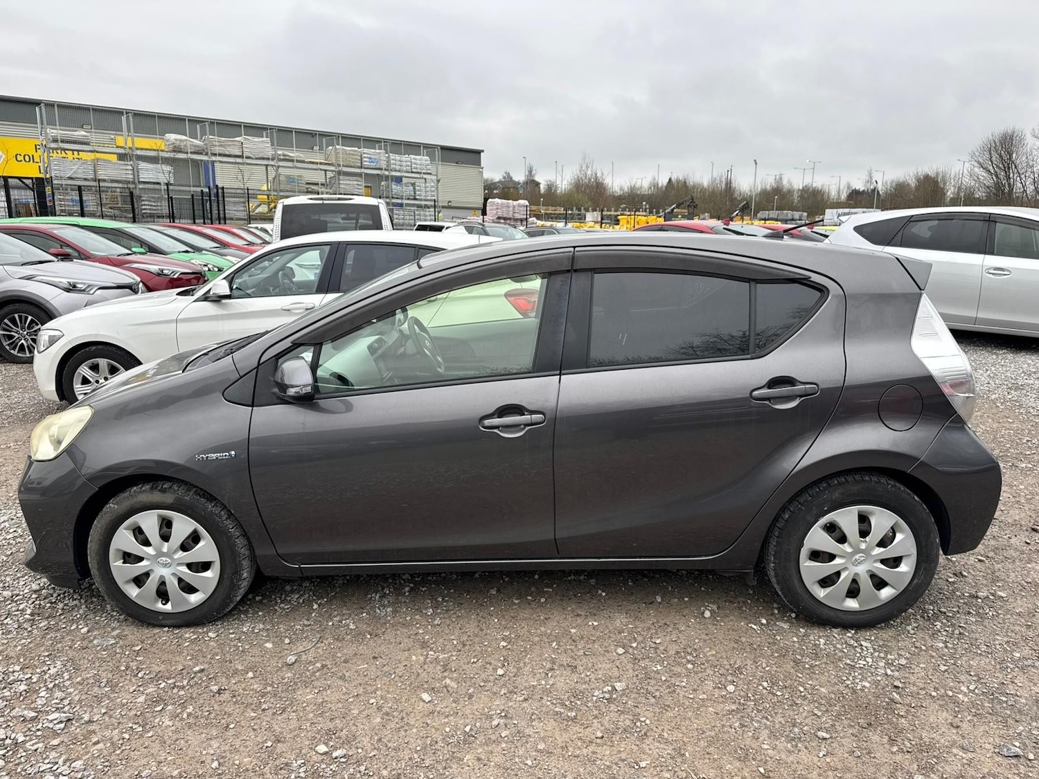 Used Toyota Aqua for sale - 77820070: Photo 7