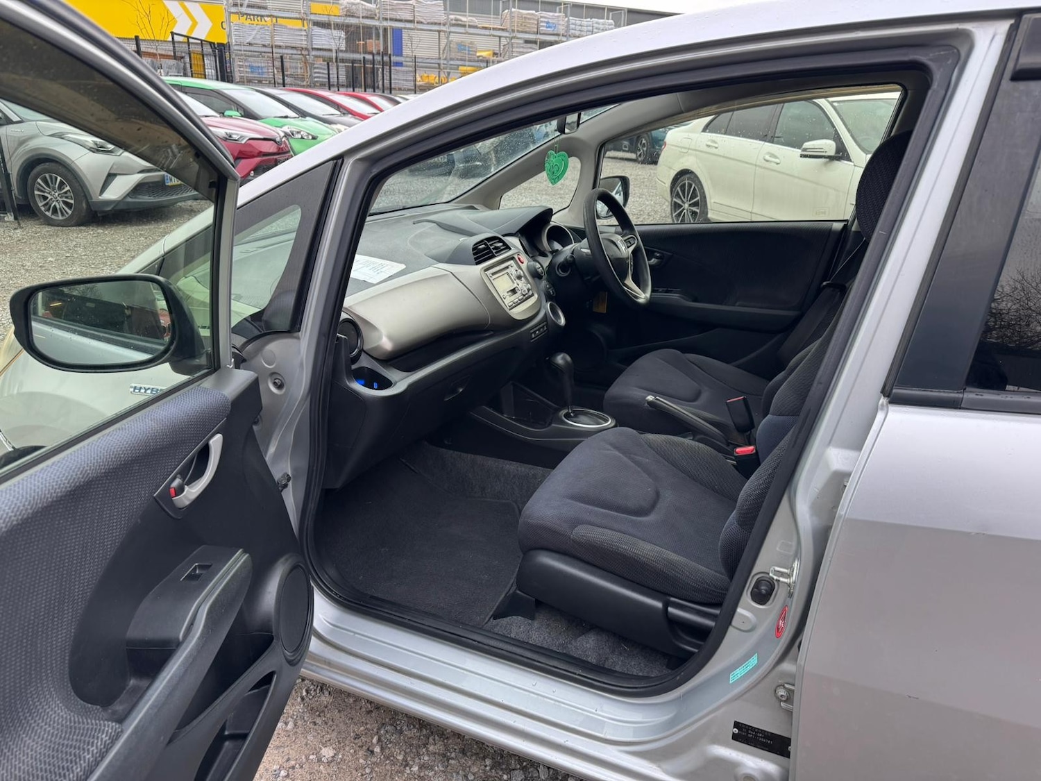 Used Honda Fit for sale - 77764259: Photo 18