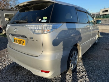 Used Toyota Estima 2012 for sale - 78383063: Photo