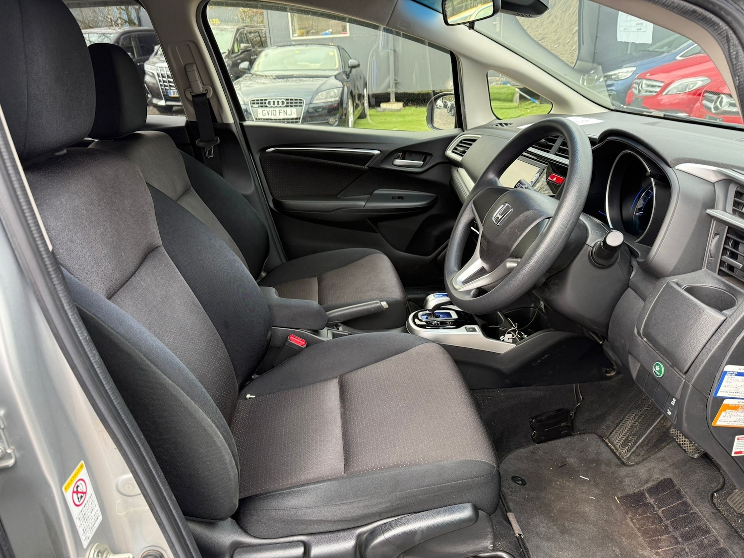 Used Honda Fit for sale - 77327262: Photo 11