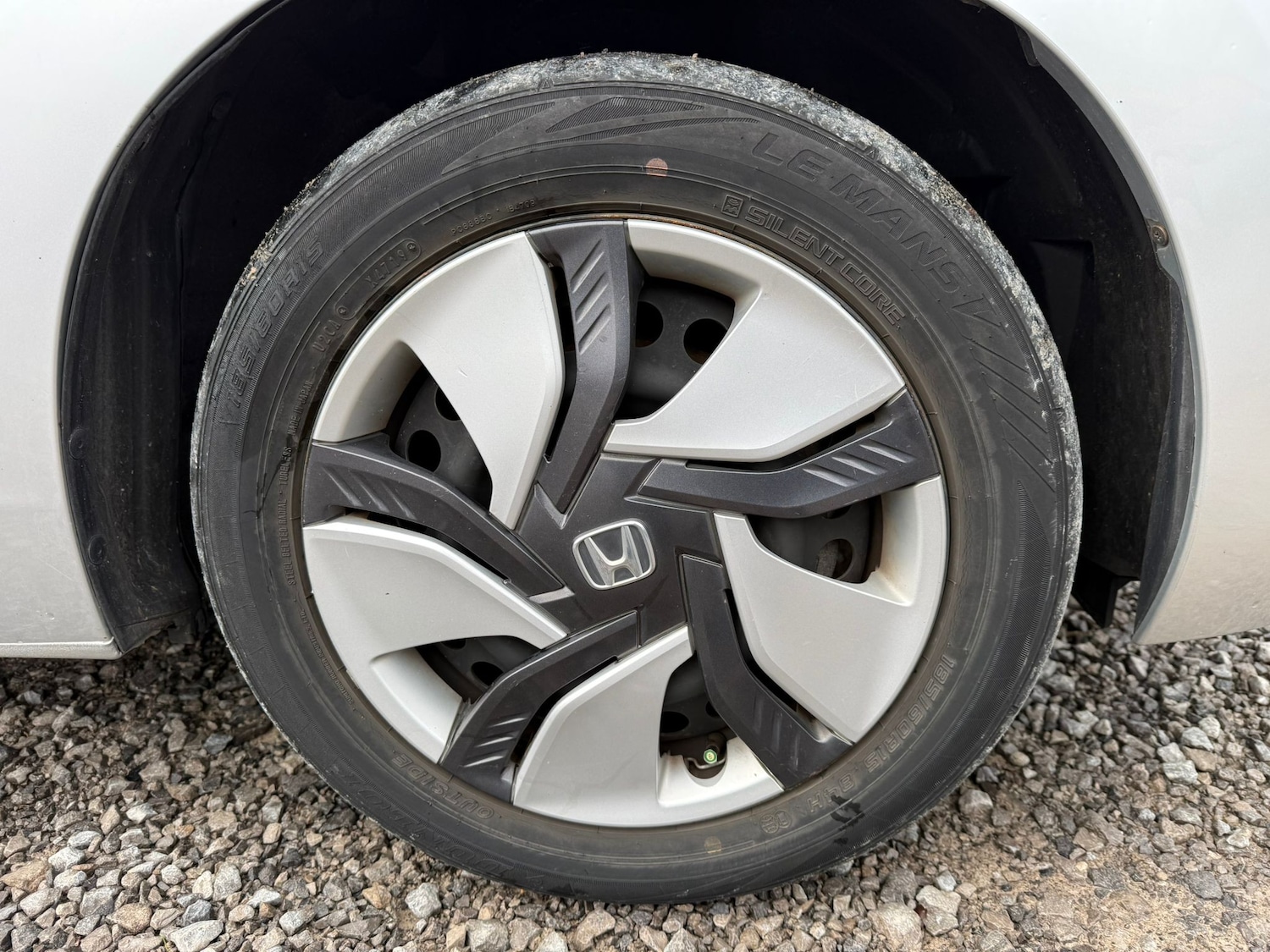 Used Honda Fit for sale - 77327262: Photo 20