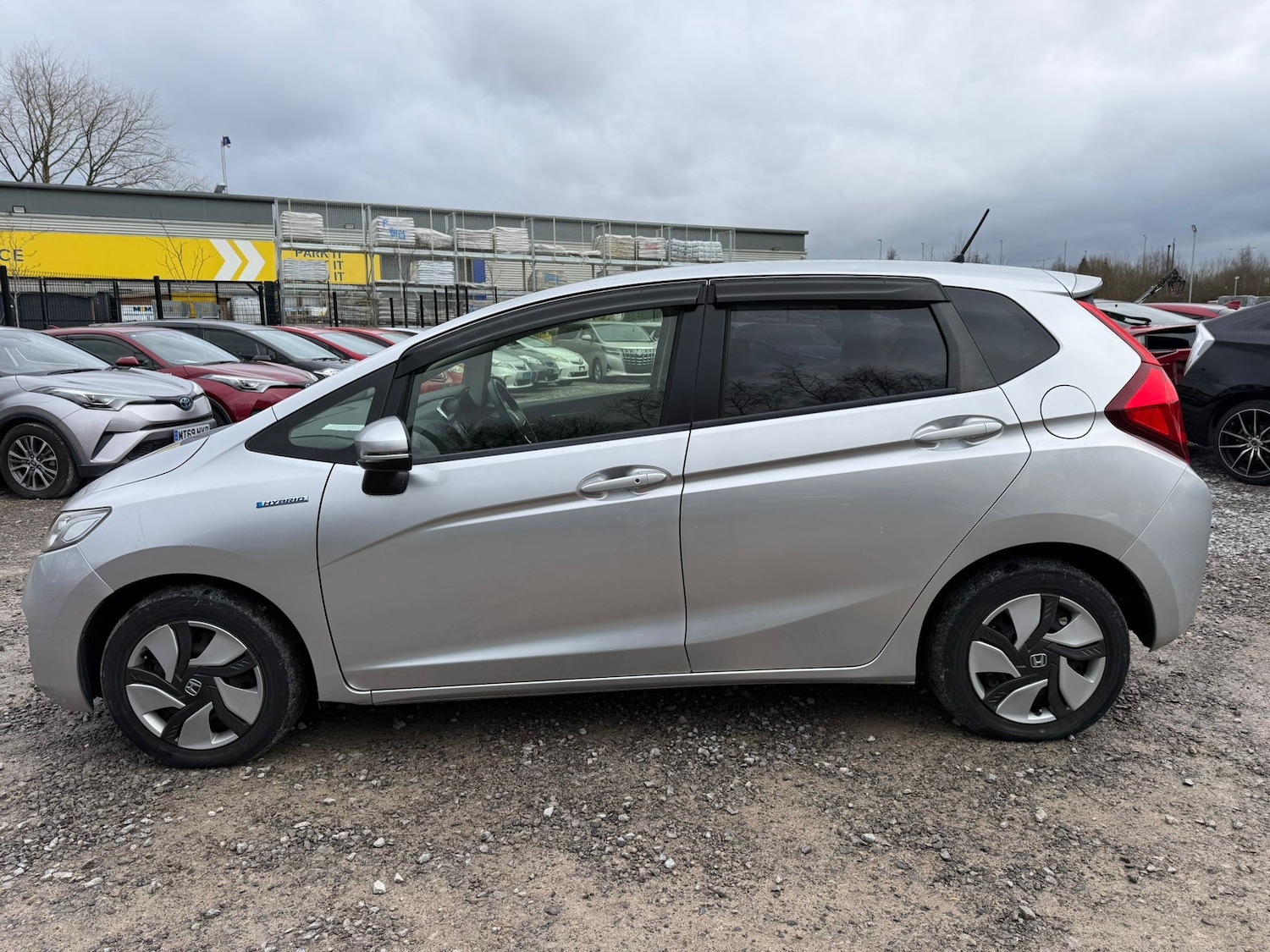 Used Honda Fit for sale - 77327262: Photo 7
