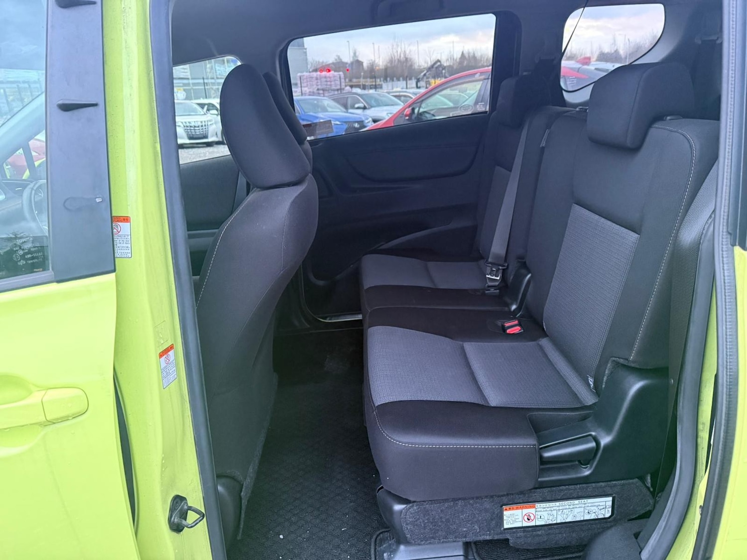 Used Toyota Sienta for sale - 77241482: Photo 17