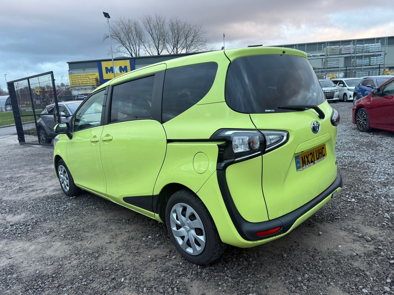 Used Toyota Sienta for sale - 77241482: Photo 7