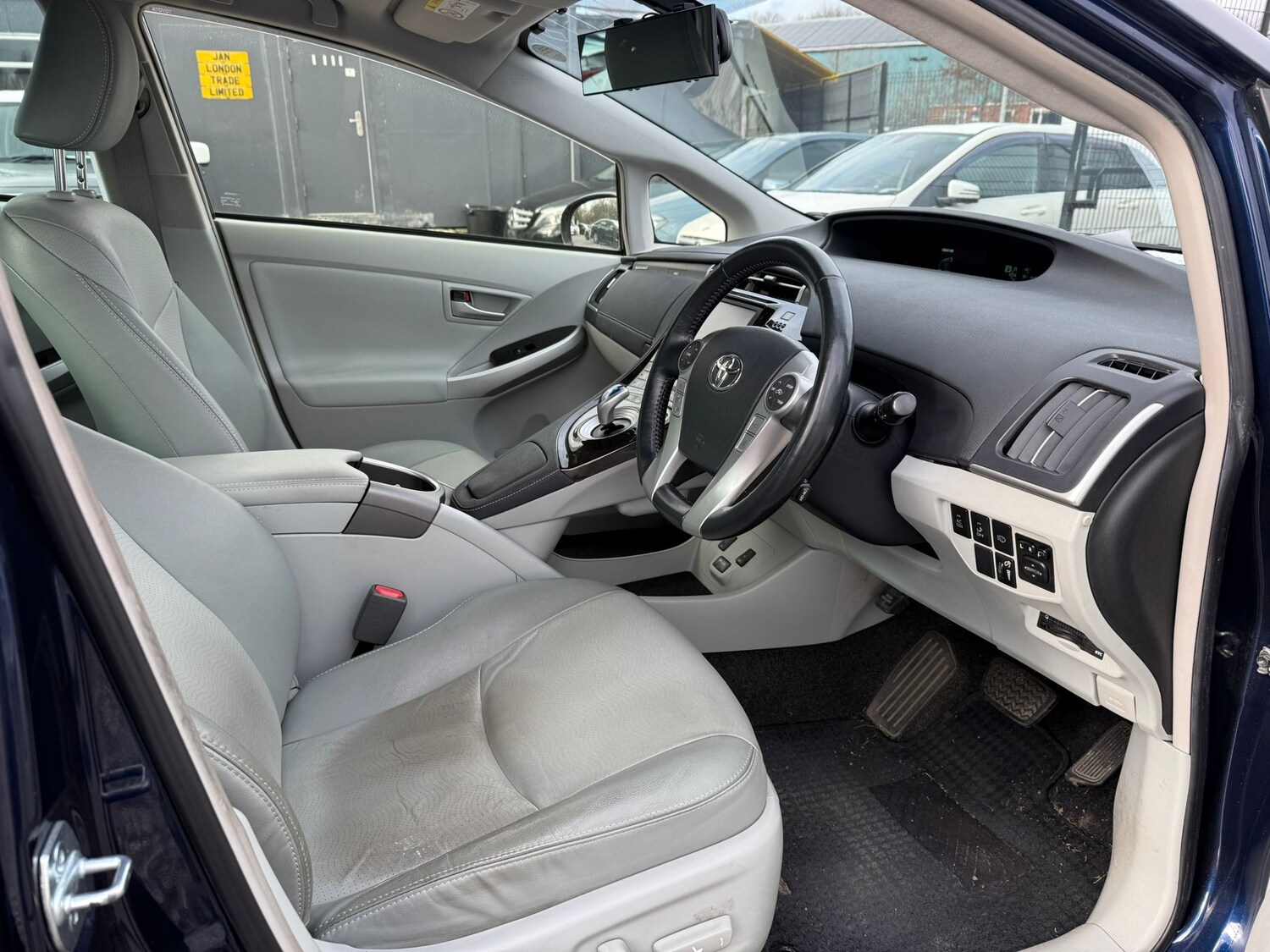 Used Toyota Prius for sale - 77708587: Photo 10