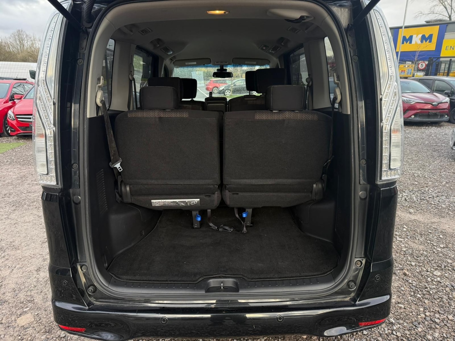 Used Nissan Serena 2026 for sale - 77483288: Photo 16