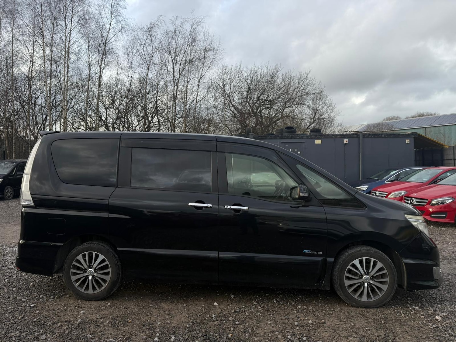 Used Nissan Serena 2026 for sale - 77483288: Photo 2